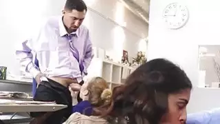 فرخ حلو Katalina Mills يحب الديك داخل