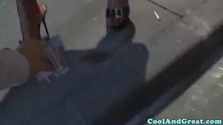 تدخين هوتي في الهواء الطلق مص