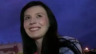 محبب ضآلة على ركوب ديك العملاقة