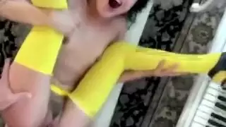 مارس الجنس الآسيوية سايا أغنية من وراء وجهة نظر