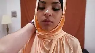 فاتنة عربية مثيرة قصفت من قبل صديق