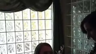 زوجين مارس الجنس وشريط جليسة لها سمراء رائع
