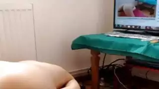 DoggyStyle الداعر العميق مع sexmachine على كاميرا ويب