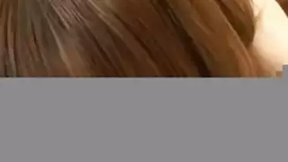 Ageha Kinashita يحصل على دبابيس حلمة الثدي و يعطي اللسان الساخن
