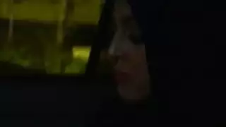 شركة bodied العربية فاتنة يعطي اللسان ويحصل على الخام الخام