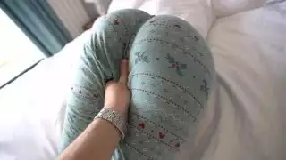 تحلم Sis بزوجها إخوانه