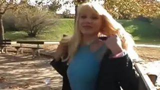 حبيبي هو إعطاء المتأنق في الهواء الطلق تحفيز الشفوي