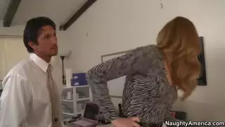 مساعدتي ، ليكسي