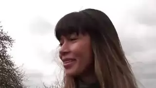 مثير fuckable الروسية فتاة ومضات لها مرح الثدي أمام hubk يا صديق