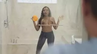 جوارب طويلة مدمن الأبنوس STEPMOM هو نائب الرئيس مدمن جدا!