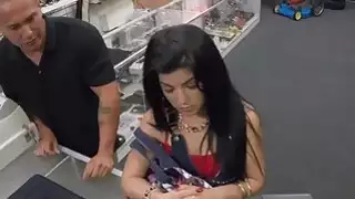 فاتنة جميلة رائع الحصول على مارس الجنس بسعر جيد