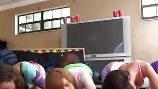 الفاسقات الكلية لذيذ وجود مسابقة اللسان