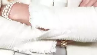 جبهة مورو و doughter على الأريكة على bigbed