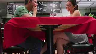 صديقته البرية