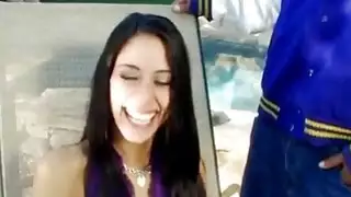 فتاة بيضاء نحيفة ليلى العاصفة بي بي سي استغل