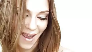 زوجان يمارس الجنس مع صغير في سن المراهقة الشرج لأن زوجته لا