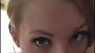 تغذية اللسان خبير جانين مع نائب الرئيس