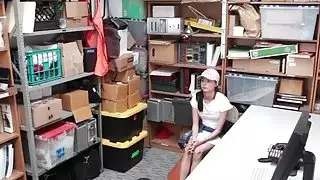 LP ضابط حراسة على جانب الطريق ابنة الملاك