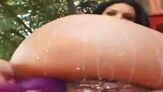 مايا الفرنسية يحب حقا سخيف الشرج