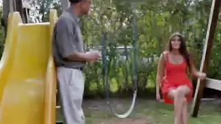 قديم guy fucks حار في سن المراهقة امرأة سمراء doggy أسلوب