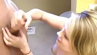 عاهرة Bawdy حقا يحب إجتياح أنقار مقررة