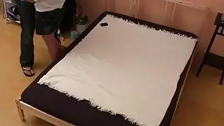 Kirsten Plant الحصول على الأحمق لها مارس الجنس من الصعب في موقف أسلوب هزلي