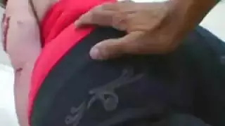 قصفت كبيرة جدا لاتينا على السرير