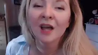 بأسعار معقولة كبيرة titted شقراء trixie