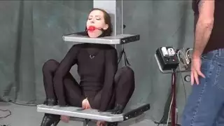 يجمد واهرب