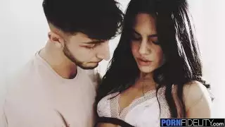 أبولونيا النافورات في جميع أنحاء الديك