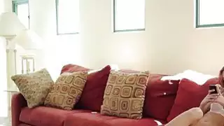 استيقظ Staci بوسها مع ضربات سريعة فركها بشكل لطيف