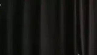 تلميذة الساخنة يغوي المعلم دايك على خشبة المسرح