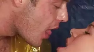 اللعنة بوضعه piss تصنيف يتأهل إلى جنس