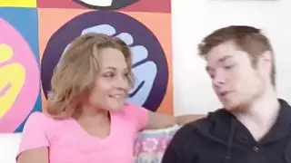قرنية صغيرتي في سن المراهقة دليلة داري أول كس اللعنة