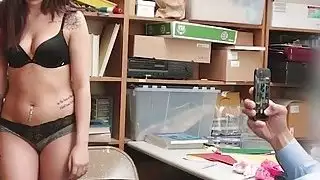 اللص جميلة Naiomi ماي يحصل ثمل بجد في مكتب LP