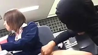 دارلينج يكتسب غزو القضيب لقندسها