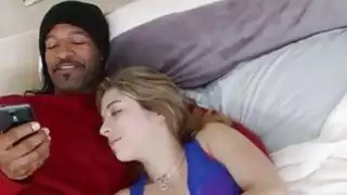 جميل الفرخ Brady Paige أراد أن يمارس الجنس
