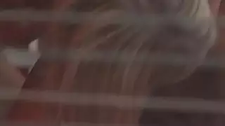 في سن المراهقة الهشة مارس الجنس من قبل الذكور كبيرة