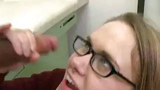 يطالب الملاك الملاك المتأنق ركوب أنف