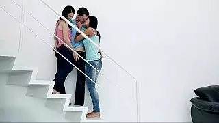 إغراء الثلاثي