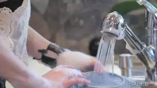 الفتيات الصغيرات ايدن اشلي وديزي بالضباب طعم أول من كس