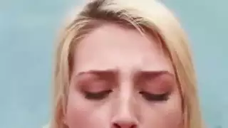 الفتيات الكرة الطائرة حصة نائب الرئيس في الأماكن العامة!
