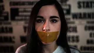 الفتاة البريئة التي اتخذت الاسير