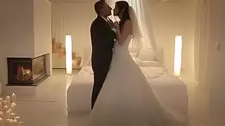 شهر العسل المتشددين