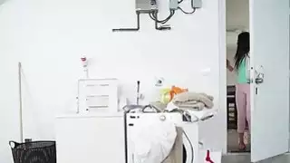 مدلل خارلي ستون يعطي اللسان الحلق العميق الساخن