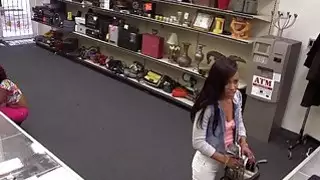كل لمجموعة من نوادي الجولف في مرهن