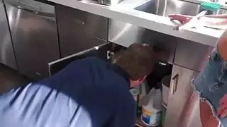 أيام الصيف تحتاج إلى تثبيت كس