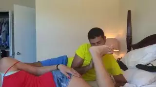 سحق الصعب قبل ممارسة الجنس