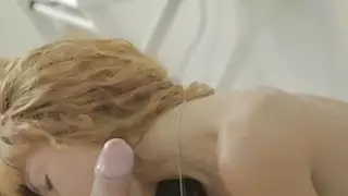 رومانسي butthole الجنس مع عشيقها الجديد في السرير