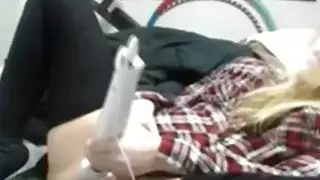 يذكر ايمو التين GF يلعب مع هزاز!